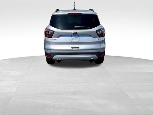 Used 2017 Ford Escape SE w/ Equipment Group 201A AWD/4WD image 8