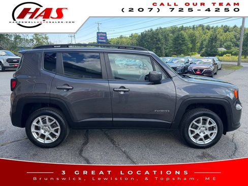 Used 2020 Jeep Renegade Latitude w/ Cold Weather Group AWD/4WD image 7