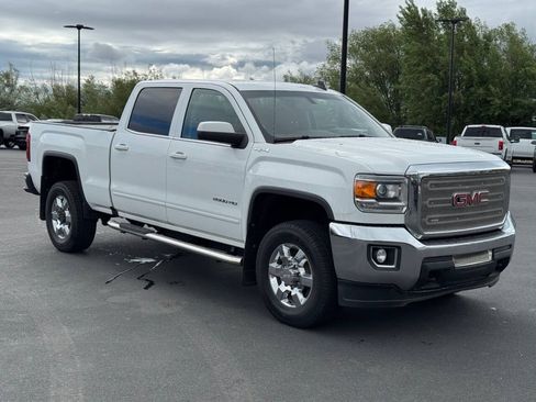 Used 2019 GMC Sierra 2500 SLE AWD/4WD image 11