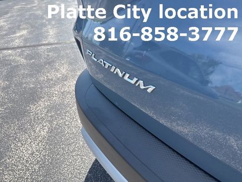 Used 2023 Ford Escape Platinum image 39