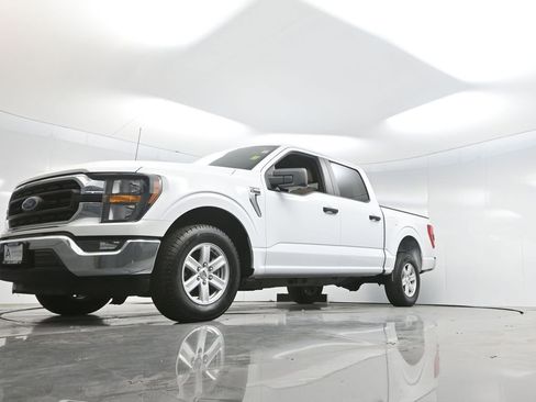 Used 2023 Ford F150 XLT image 54