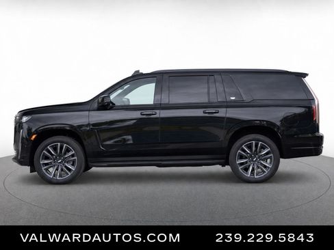 Used 2024 Cadillac Escalade Sport AWD/4WD image 1