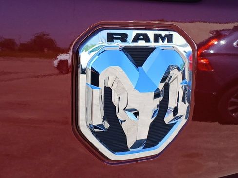 Used 2023 RAM 1500 Big Horn AWD/4WD image 34