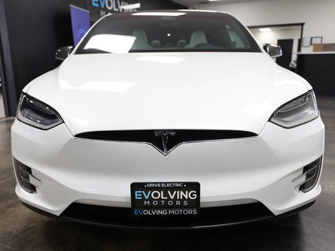 Used 2018 Tesla Model X 100D image 6