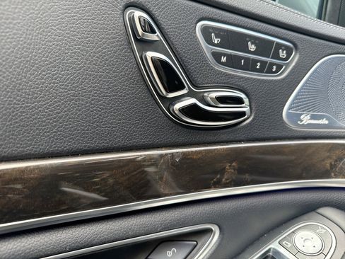 Used 2015 Mercedes-Benz S 550 Sedan image 14