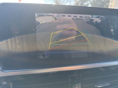 Used 2023 Lexus GX 460 Premium image 15