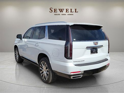 New 2026 Cadillac Escalade Platinum Luxury w/ LPO, Floor Liner Package image 3