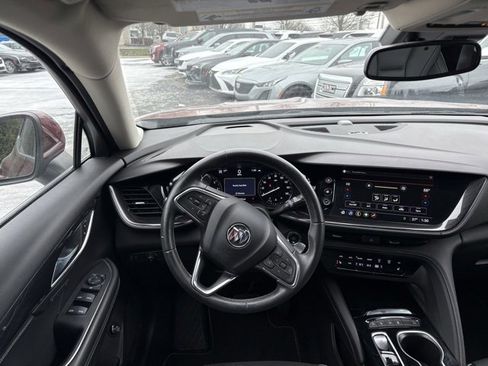 Used 2023 Buick Envision Essence image 20
