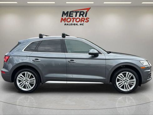 Used 2019 Audi Q5 2.0T Premium Plus w/ Premium Plus Package image 3