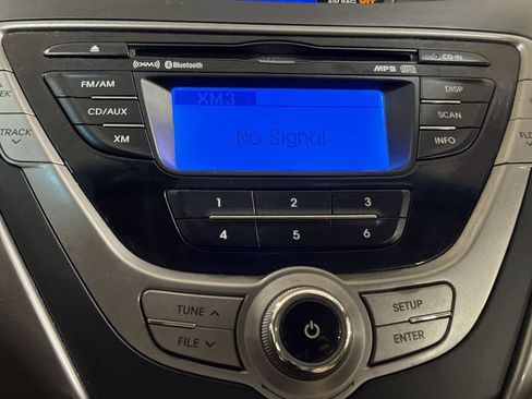 Used 2013 Hyundai Elantra GLS w/ Preferred Pkg FWD image 14