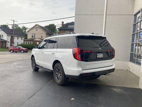 Certified 2025 Ford Expedition Tremor AWD/4WD image 4