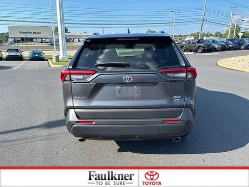 Certified 2025 Toyota RAV4 XLE AWD/4WD image 10