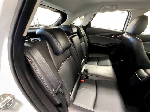 Used 2019 MAZDA CX-3 Touring w/ Touring I-ACTIVSENSE Package image 16