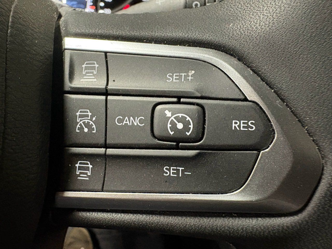 Used 2024 Jeep Compass Limited AWD/4WD image 14