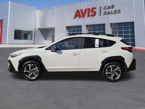 Used 2025 Subaru Crosstrek 2.5i Premium AWD/4WD image 10