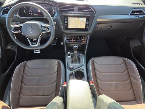 Used 2024 Volkswagen Tiguan SEL R-Line AWD/4WD image 11