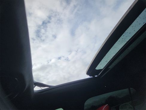 Used 2024 Jeep Wagoneer Launch Edition image 25