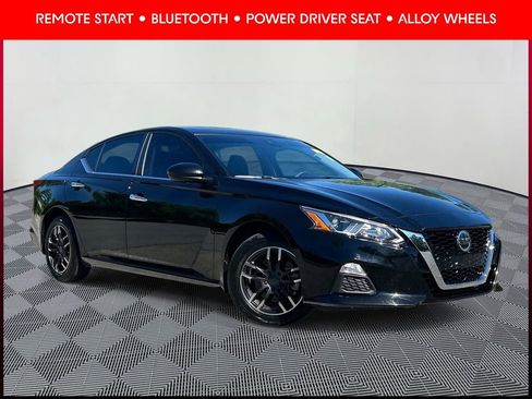 Certified 2021 Nissan Altima 2.5 S w/ Driver Assist Package FWD image 1