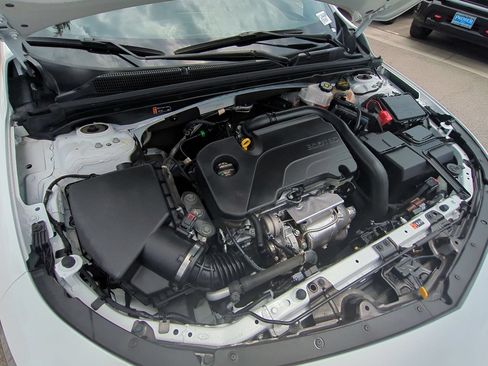 Used 2024 Chevrolet Malibu LT FWD image 29