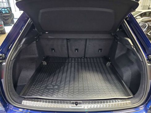 Certified 2025 Audi Q3 2.0T Premium w/ Convenience Package image 16