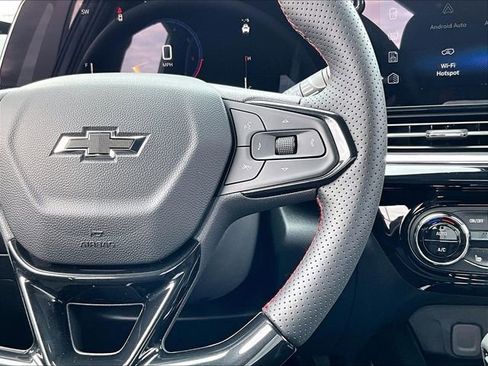 New 2026 Chevrolet Trax RS w/ Sunroof Package FWD image 20