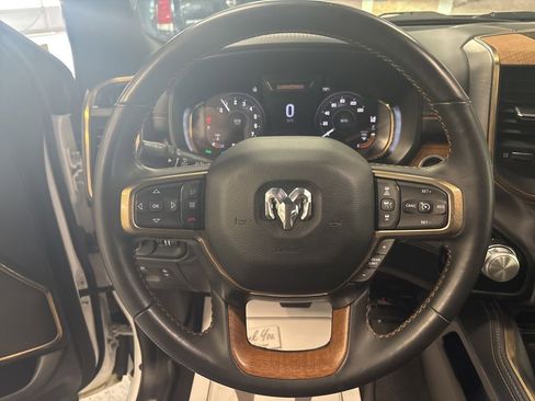 Used 2023 RAM 1500 Limited AWD/4WD image 17
