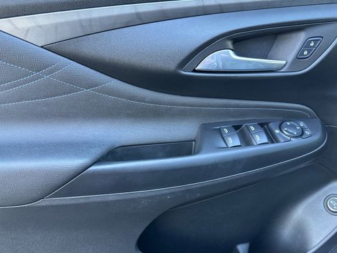 Certified 2024 Buick Envista Sport Touring w/ Convenience I Package image 11