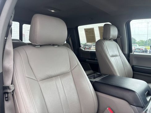 Used 2016 Ford F150 XLT w/ Equipment Group 302A Luxury RWD image 18