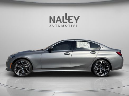 Used 2026 BMW 330i Sedan w/ Convenience Package image 3