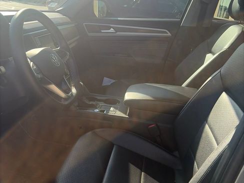 Used 2022 Volkswagen Atlas SE FWD image 8
