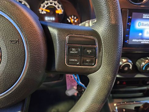 Used 2015 Jeep Patriot Sport w/ Power Value Group image 20