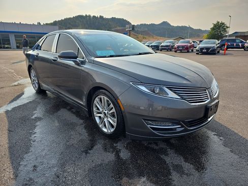 Used 2015 Lincoln MKZ AWD w/ Technology Package image 4