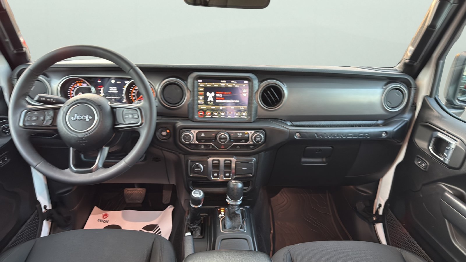 Used 2023 Jeep Wrangler Sport AWD/4WD image 21