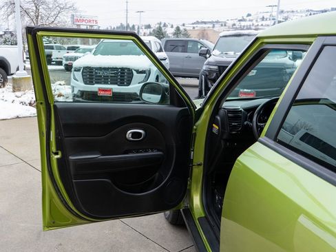 Used 2016 Kia Soul image 15