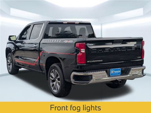 Used 2023 Chevrolet Silverado 1500 LTZ AWD/4WD image 4