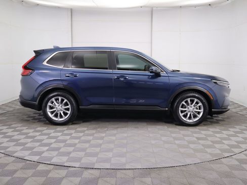 Used 2023 Honda CR-V EX-L image 4