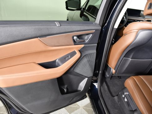 Certified 2024 Acura MDX SH-AWD w/ Technology Package image 46
