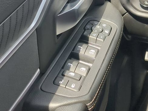 New 2026 RAM 3500 Big Horn AWD/4WD image 28