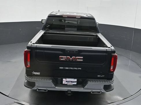 Used 2022 GMC Sierra 1500 SLT AWD/4WD image 39