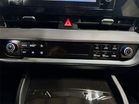 Used 2023 Kia Sportage LX image 22
