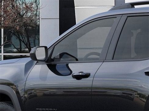 New 2026 GMC Terrain Elevation w/ Elevation Premium Package image 36
