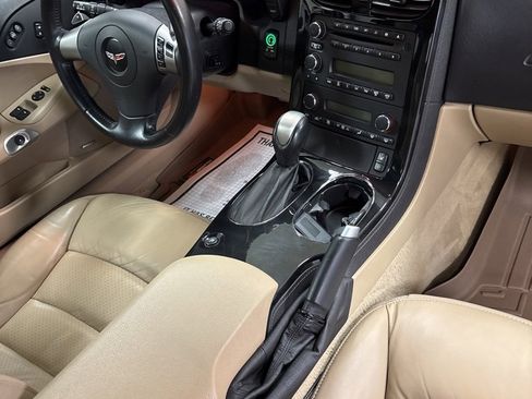 Used 2008 Chevrolet Corvette Convertible w/ Preferred Equipment Group image 27