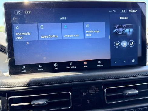 Used 2023 Lincoln Nautilus AWD w/ Premium Package image 34