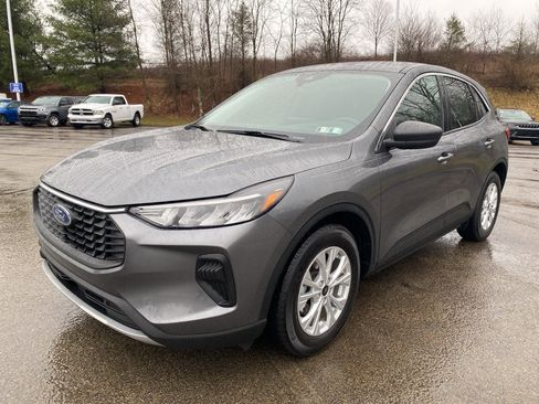 Used 2023 Ford Escape Active image 7