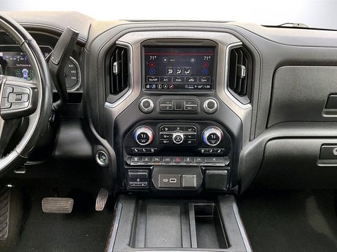 Used 2023 GMC Sierra 3500 Denali w/ Denali Ultimate Package image 12