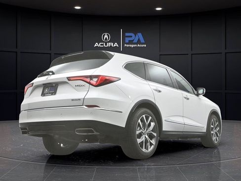 Used 2024 Acura MDX SH-AWD w/ Technology Package image 34