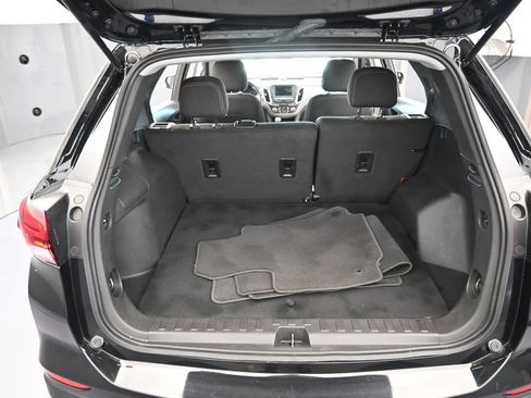 Used 2024 Chevrolet Equinox LS w/ Driver Confidence II Package image 35