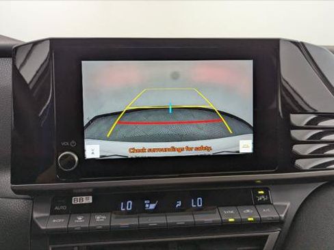 Used 2026 Toyota Camry LE FWD image 28