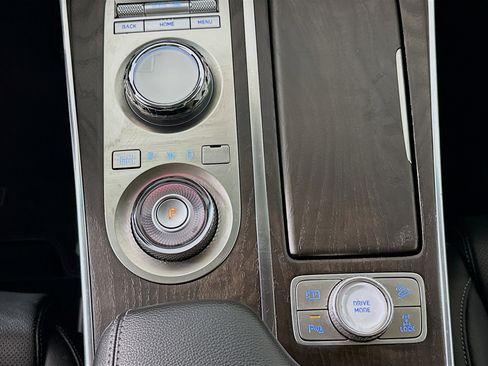 Used 2024 Genesis GV80 3.5T image 24