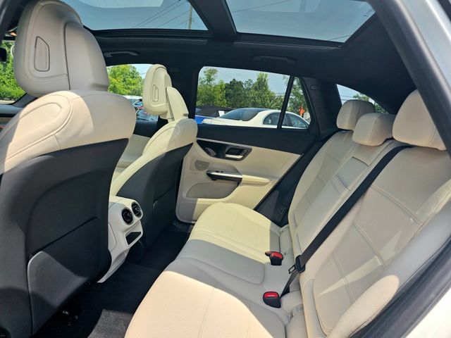 Certified 2026 Mercedes-Benz GLC 300 4MATIC image 24